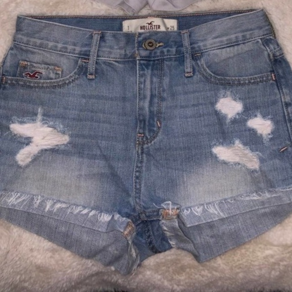 Hollister shorts